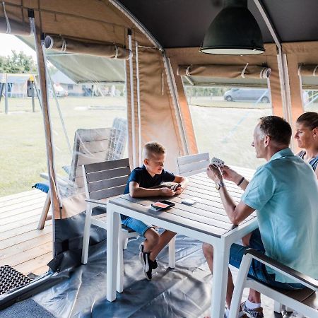 Nice Tent Lodge On A Campsite, Adjacent To The Forest, 27 Km From Luxembourg Medernach ภายนอก รูปภาพ